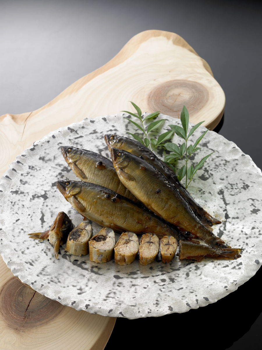 子持ち鮎の山椒煮 | 商品一覧 | 鮎家の巻物・昆布巻の元祖・美味しい